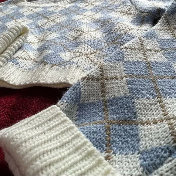 Pattern crop sweater  - Picture 6 of 9